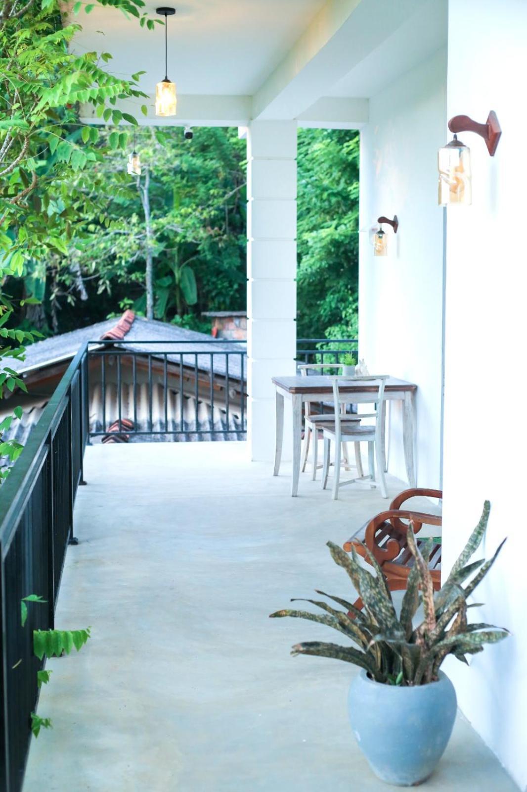 Mountain Relax Inn เวลิกามา ภายนอก รูปภาพ