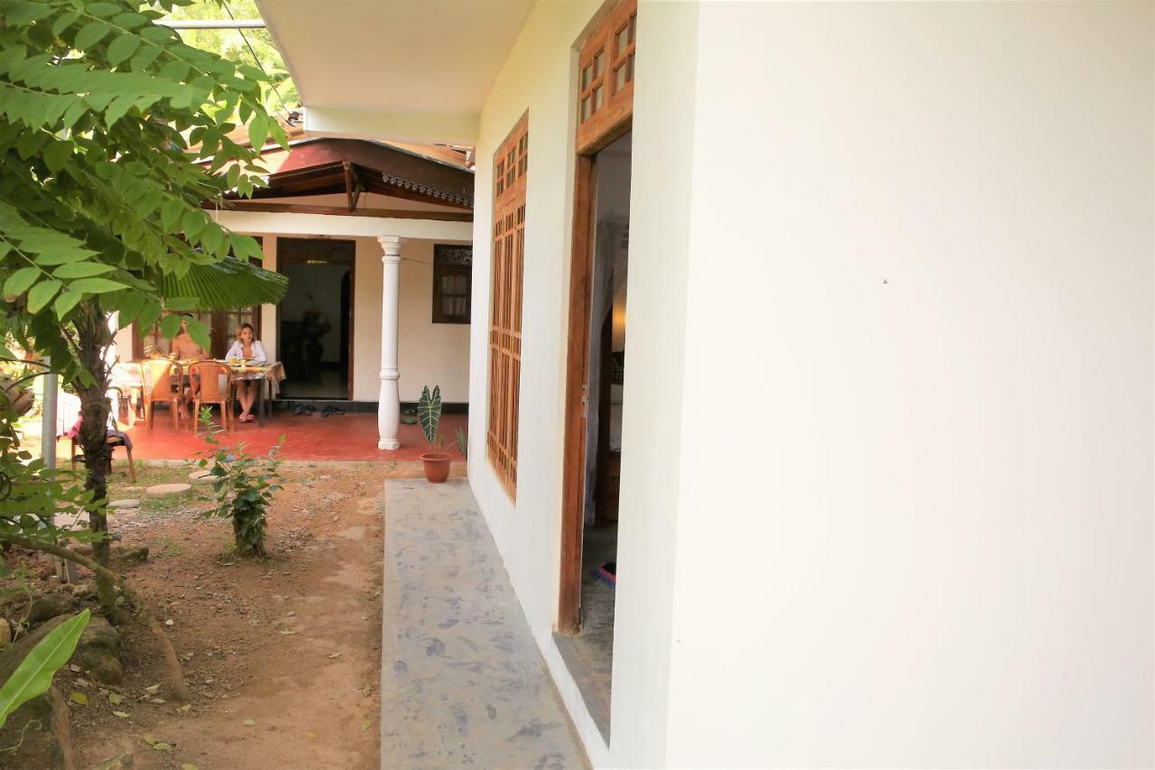 Mountain Relax Inn เวลิกามา ภายนอก รูปภาพ
